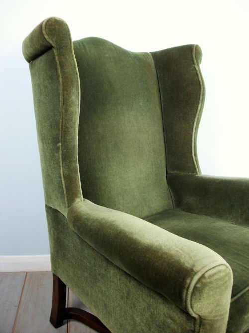 A PAIR OF WILLIAM AND MARY WING ARMCHAIRS - ADDITIONAL PHOTO 11