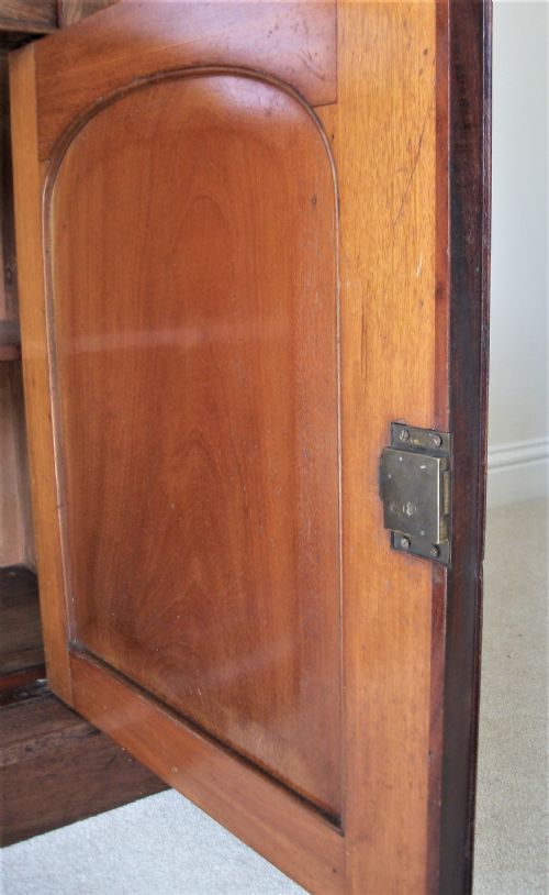 A SUPERB WILLIAM IV EARLY VICTORIAN MAHOGANY BOOKCASE - ADDITIONAL PHOTO 8