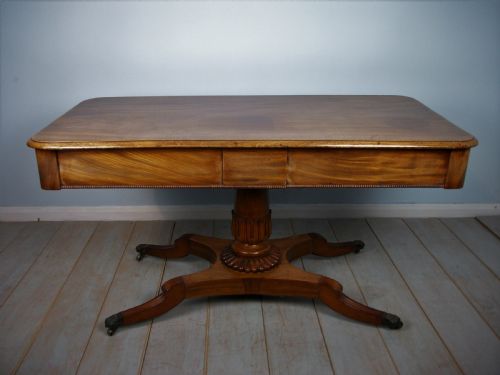 A REGENCY PERIOD LIBRARY SOFA OCCASIONAL CENTRE TABLE - ADDITIONAL PHOTO 2