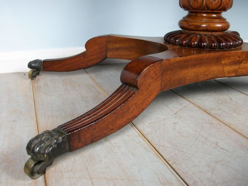 A REGENCY PERIOD LIBRARY SOFA OCCASIONAL CENTRE TABLE - ADDITIONAL PHOTO 4