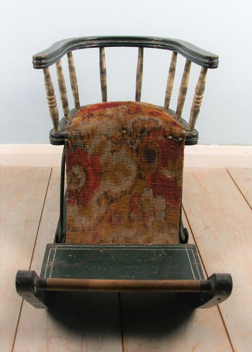 LATE VICTORIAN CHILD'S SLEIGH CHAIR - ADDITIONAL PHOTO 2