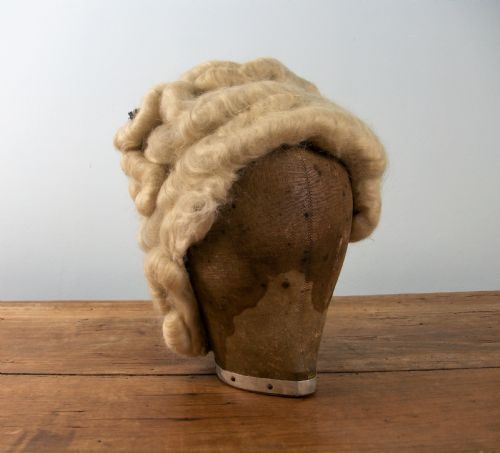 VICTORIAN LADY'S WIG AND STAND - ADDITIONAL PHOTO 7