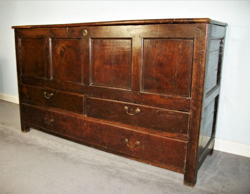 late 17th century welsh oak coffer coffor or mule chest - CATEGORY: ANTIQUE CHESTS - DATED 17TH CENTURY