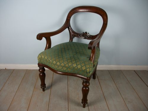 19TH CENTURY MAHOGANY BALLOON BACK DESK CHAIR - ADDITIONAL PHOTO 3