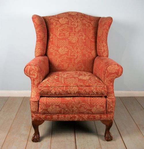 english mahogany wing back armchair - CATEGORY: ANTIQUE CHAIRS - DATED 1930