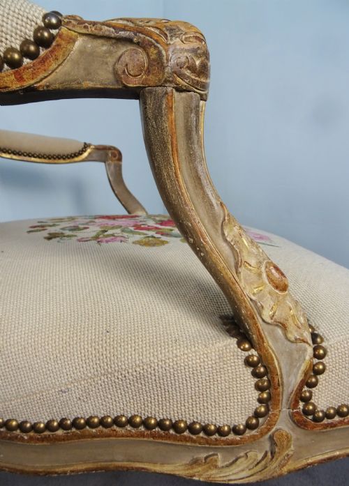 A FINE PAIR OF PAINTED GILT FRENCH ARMCHAIRS FAUTEUIL - ADDITIONAL PHOTO 17