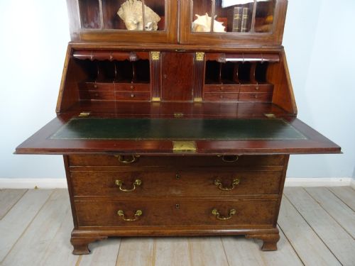 18TH CENTURY GEORGIAN MAHOGANY BUREAU BOOKCASE - ADDITIONAL PHOTO 13