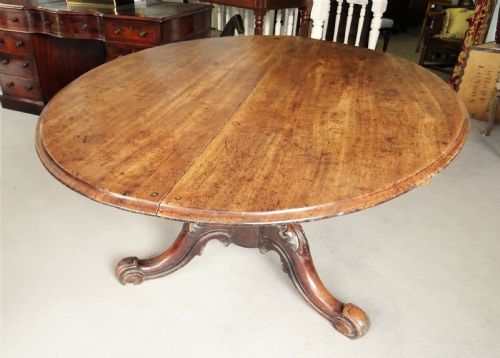 19TH C WALNUT OVAL DINING TABLE - ADDITIONAL PHOTO 3