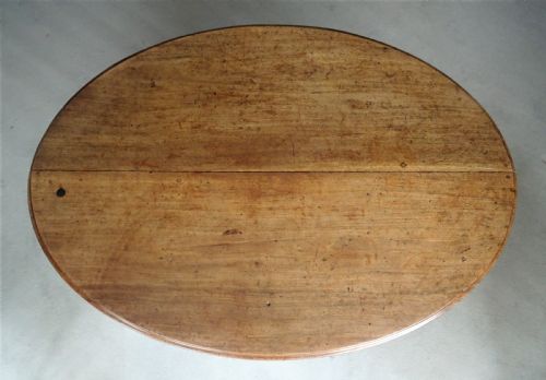 19TH C WALNUT OVAL DINING TABLE - ADDITIONAL PHOTO 4