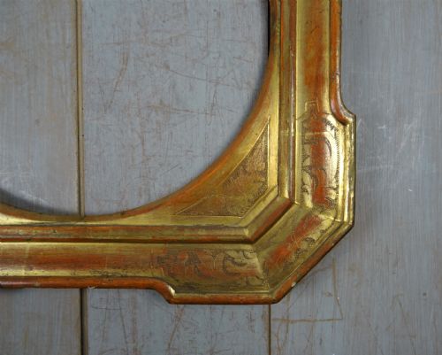 GILT ITALIAN PICTURE FRAME ROUND MOUNT - ADDITIONAL PHOTO 4