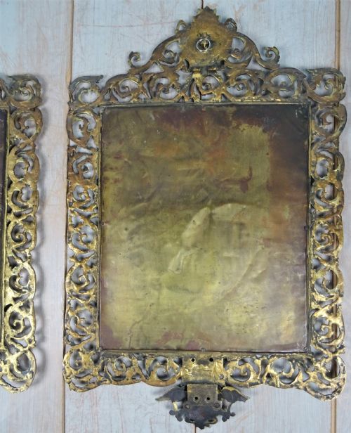 PAIR OF VICTORIAN BRASS WALL MIRRORS - ADDITIONAL PHOTO 6