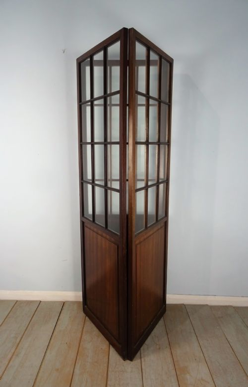 SUPERB THREE PANEL FOLDING MAHOGANY AND GLASS SCREEN ROOM DIVIDER - ADDITIONAL PHOTO 1