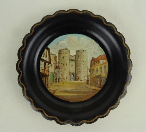 SET OF EIGHT PAPIER MACHE GAMING TOKEN TRAYS SHOWING WONDERFUL HAND PAINTED SCENES OF CANTERBURY KENT ENGLAND - ADDITIONAL PHOTO 1
