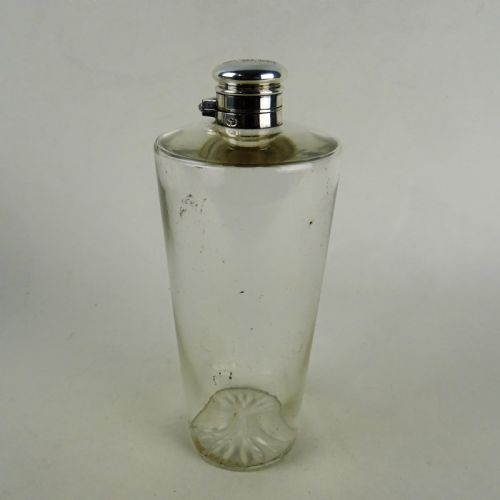 19TH CENTURY CAMPAIGN SPIRIT FLASK AND BEAKERS - ADDITIONAL PHOTO 2