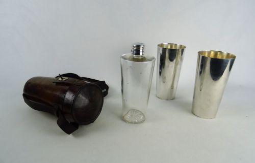 19TH CENTURY CAMPAIGN SPIRIT FLASK AND BEAKERS - ADDITIONAL PHOTO 7