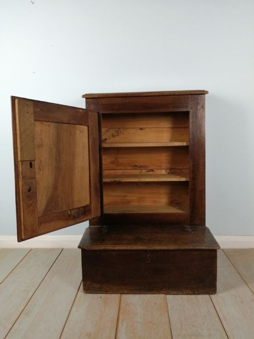 ANTIQUE ITALIAN PRIEDIEU CABINET - ADDITIONAL PHOTO 4