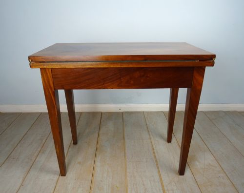 FIGURED MAHOGANY 19TH CENT FRENCH CARDGAMES TABLE - ADDITIONAL PHOTO 4