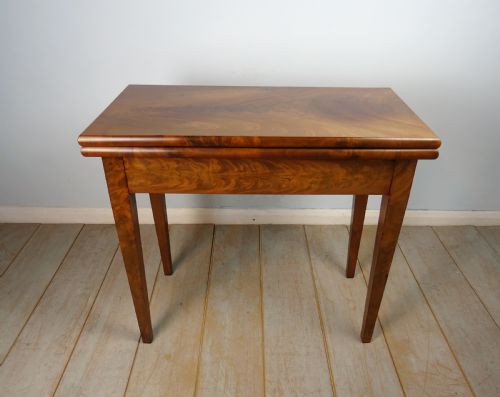 FIGURED MAHOGANY 19TH CENT FRENCH CARDGAMES TABLE - ADDITIONAL PHOTO 8