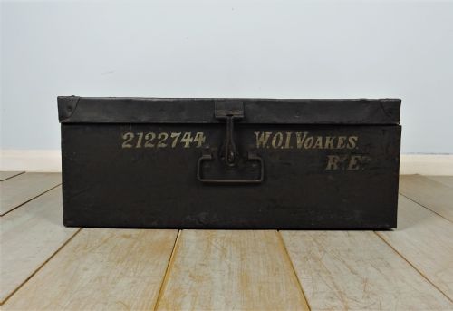 EARLY 20TH CENTURY MILITARY CAMPAIGN PAINTED METAL TRUNK - ADDITIONAL PHOTO 2