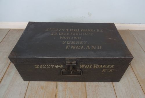 EARLY 20TH CENTURY MILITARY CAMPAIGN PAINTED METAL TRUNK - ADDITIONAL PHOTO 3