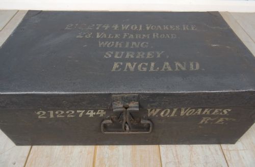 EARLY 20TH CENTURY MILITARY CAMPAIGN PAINTED METAL TRUNK - ADDITIONAL PHOTO 4