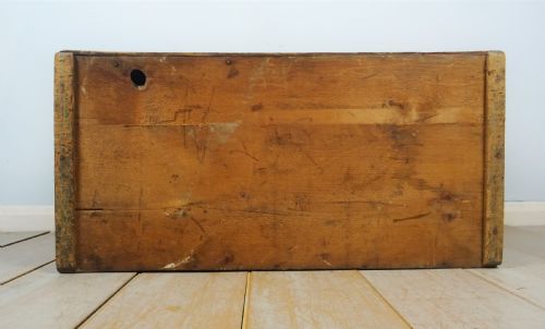 ORIGINAL VICTORIAN HAND PAINTED TRAVELLING TRUNK CHEST - ADDITIONAL PHOTO 7