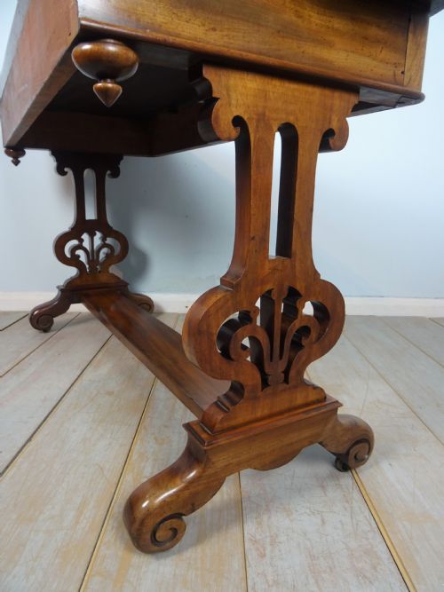 ANTIQUE WILLIAM IV LIBRARY TABLE WITH SHAPED TOP - ADDITIONAL PHOTO 1
