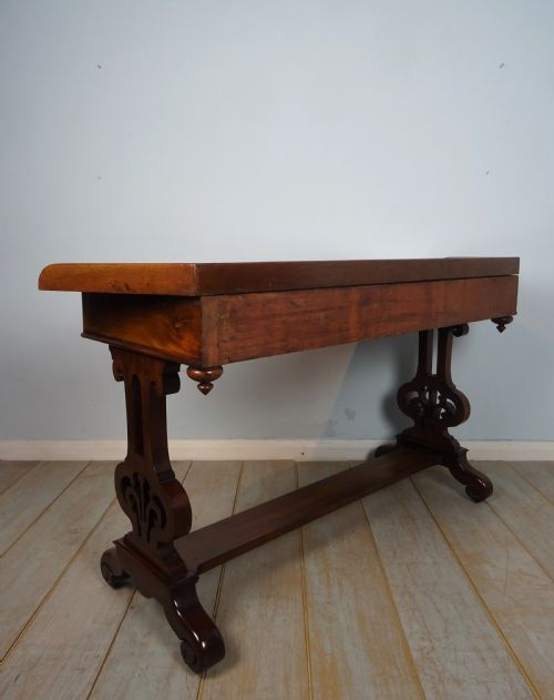 ANTIQUE WILLIAM IV LIBRARY TABLE WITH SHAPED TOP - ADDITIONAL PHOTO 2