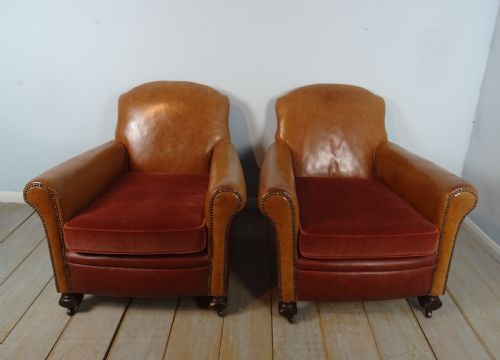 ANTIQUE LEATHER CLUB ARMCHAIR - ADDITIONAL PHOTO 3