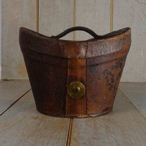 ANTIQUE LEATHER HAT BOX WITH SILK TOP HAT BY CUTHBERTSON OF LONDON - ADDITIONAL PHOTO 6