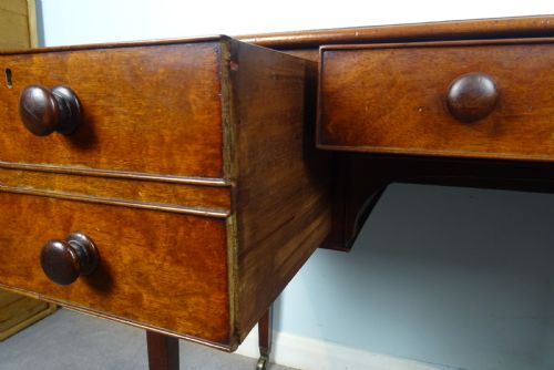 ANTIQUE GEORGIAN MAHOGANY DESK - ADDITIONAL PHOTO 8