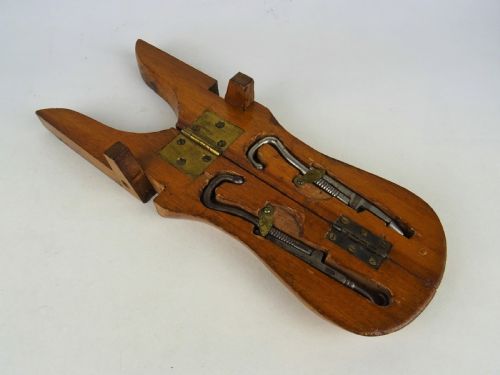 ANTIQUE VICTORIAN CAMPAIGN TREEN BOOT JACK - ADDITIONAL PHOTO 8