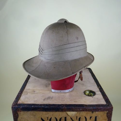 WW2 1942 PITH HELMET IN EXCELLENT CONDITION - ADDITIONAL PHOTO 4