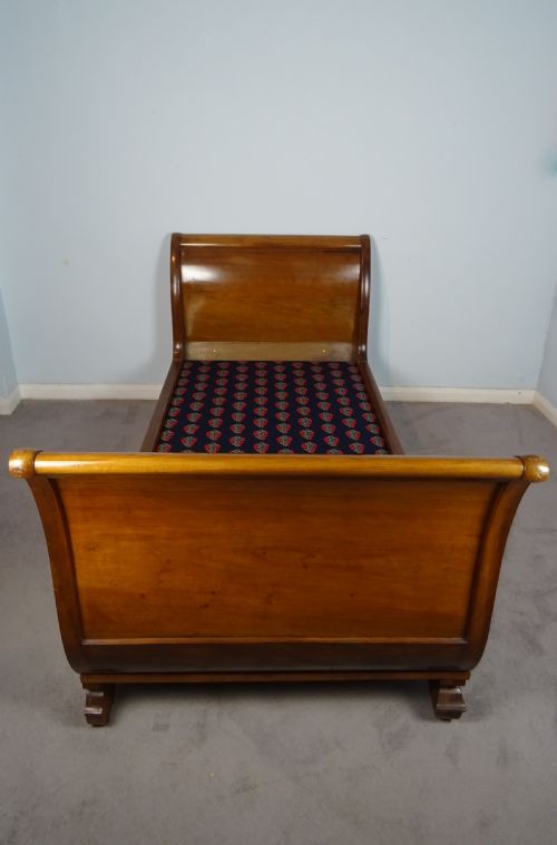 ANTIQUE ITALIAN SLEIGH BED LIT BATEAU - ADDITIONAL PHOTO 1