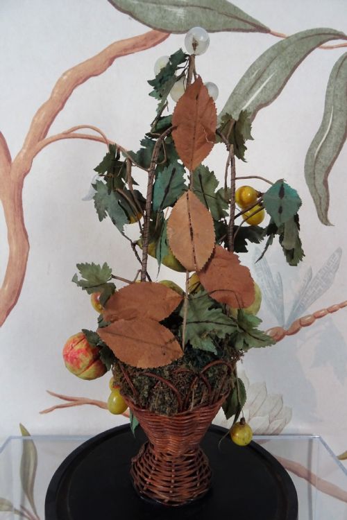 19TH CENTURY STILL LIFE OF FRUITS UNDER A GLASS DOME - ADDITIONAL PHOTO 3
