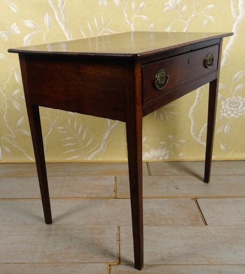 ELEGANT COUNTRY GEORGIAN SMALL SIDE TABLE OR WRITING DESK - ADDITIONAL PHOTO 1