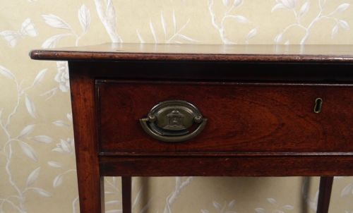 ELEGANT COUNTRY GEORGIAN SMALL SIDE TABLE OR WRITING DESK - ADDITIONAL PHOTO 4