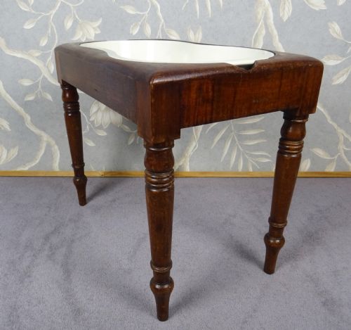 19TH CENTURY MAHOGANY SMALL TABLE WITH BIDET - ADDITIONAL PHOTO 4