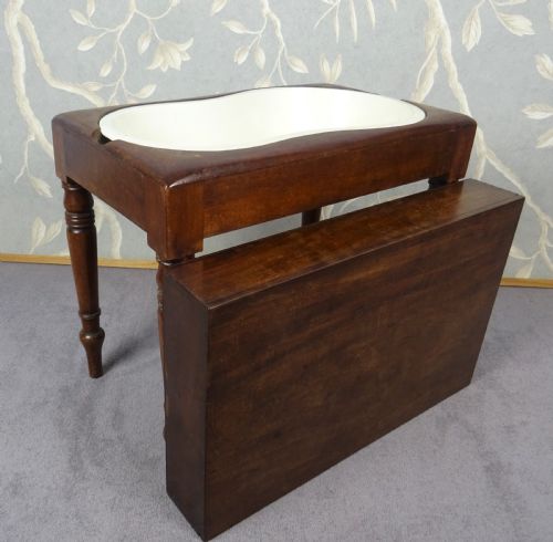 19TH CENTURY MAHOGANY SMALL TABLE WITH BIDET - ADDITIONAL PHOTO 16