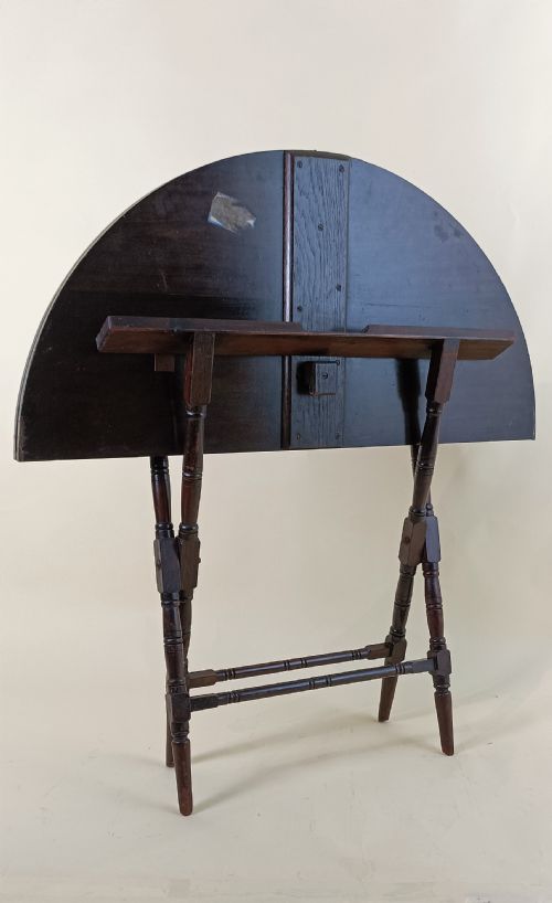 ANTIQUE FOLDING COACHING OR CAMPAIGN TABLE - ADDITIONAL PHOTO 4