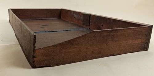 GEORGIAN C1750 SMALL PROPORTIONED BACHELORS CHEST OF DRAWERS - ADDITIONAL PHOTO 13