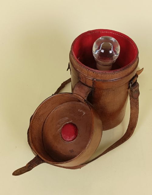 EDWARDIAN CAMPAIGN DECANTER AND CASE - ADDITIONAL PHOTO 1