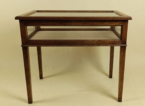 EDWARDIAN OAK DISPLAY TABLE - ADDITIONAL PHOTO 6