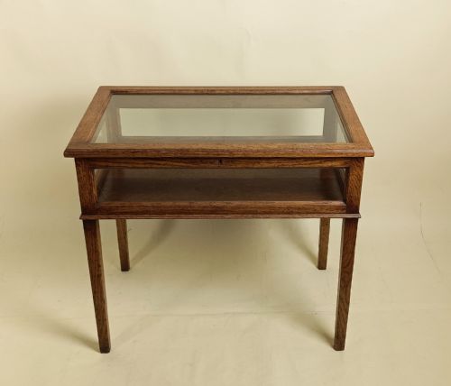 EDWARDIAN OAK DISPLAY TABLE - ADDITIONAL PHOTO 10