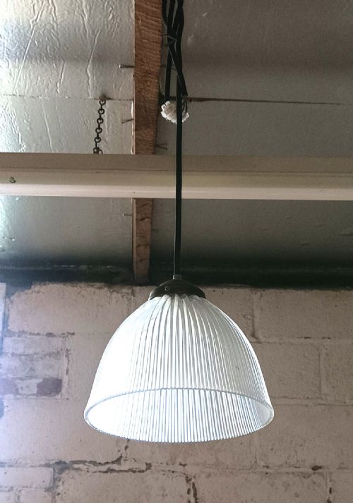 HOLOPHANE BELL PENDANT LIGHT - ADDITIONAL PHOTO 2