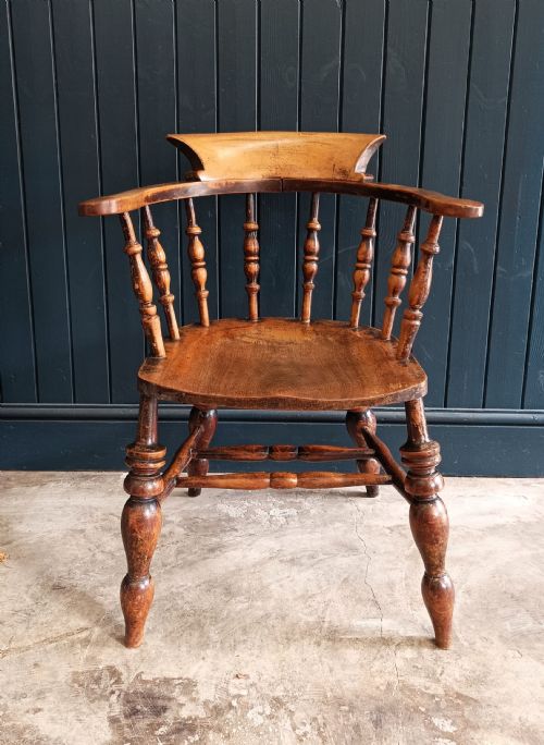ANTIQUE ENGLISH SMOKERS CAPTAIN'S BOW CHAIR - ADDITIONAL PHOTO 3