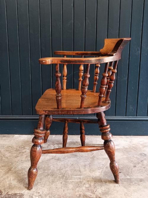 ANTIQUE ENGLISH SMOKERS CAPTAIN'S BOW CHAIR - ADDITIONAL PHOTO 1