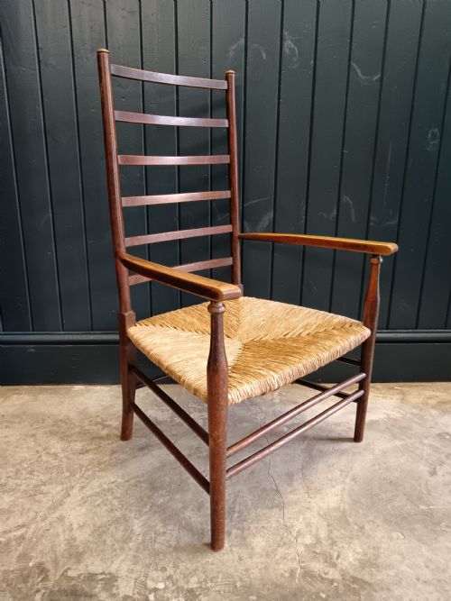 LIBERTY CO ARTS CRAFTS LOW LADDER BACK ARMCHAIR WITH RUSH SEAT C 1900 - ADDITIONAL PHOTO 1