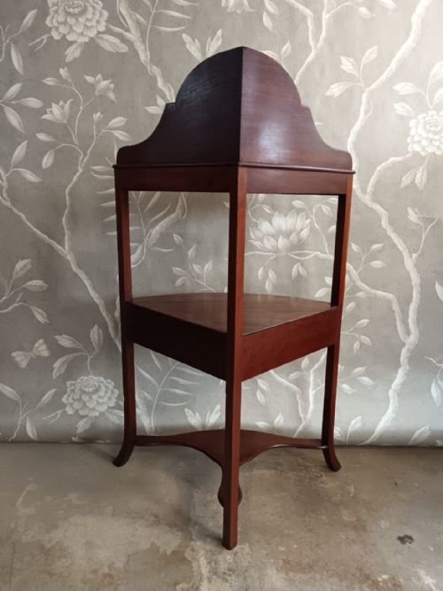 GEORGIAN MAHOGANY CORNER WASHSTAND - ADDITIONAL PHOTO 2