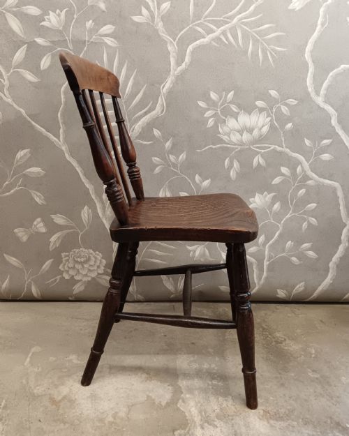 SINGLE ANTIQUE SMALL ELM KITCHEN CHAIR - ADDITIONAL PHOTO 4